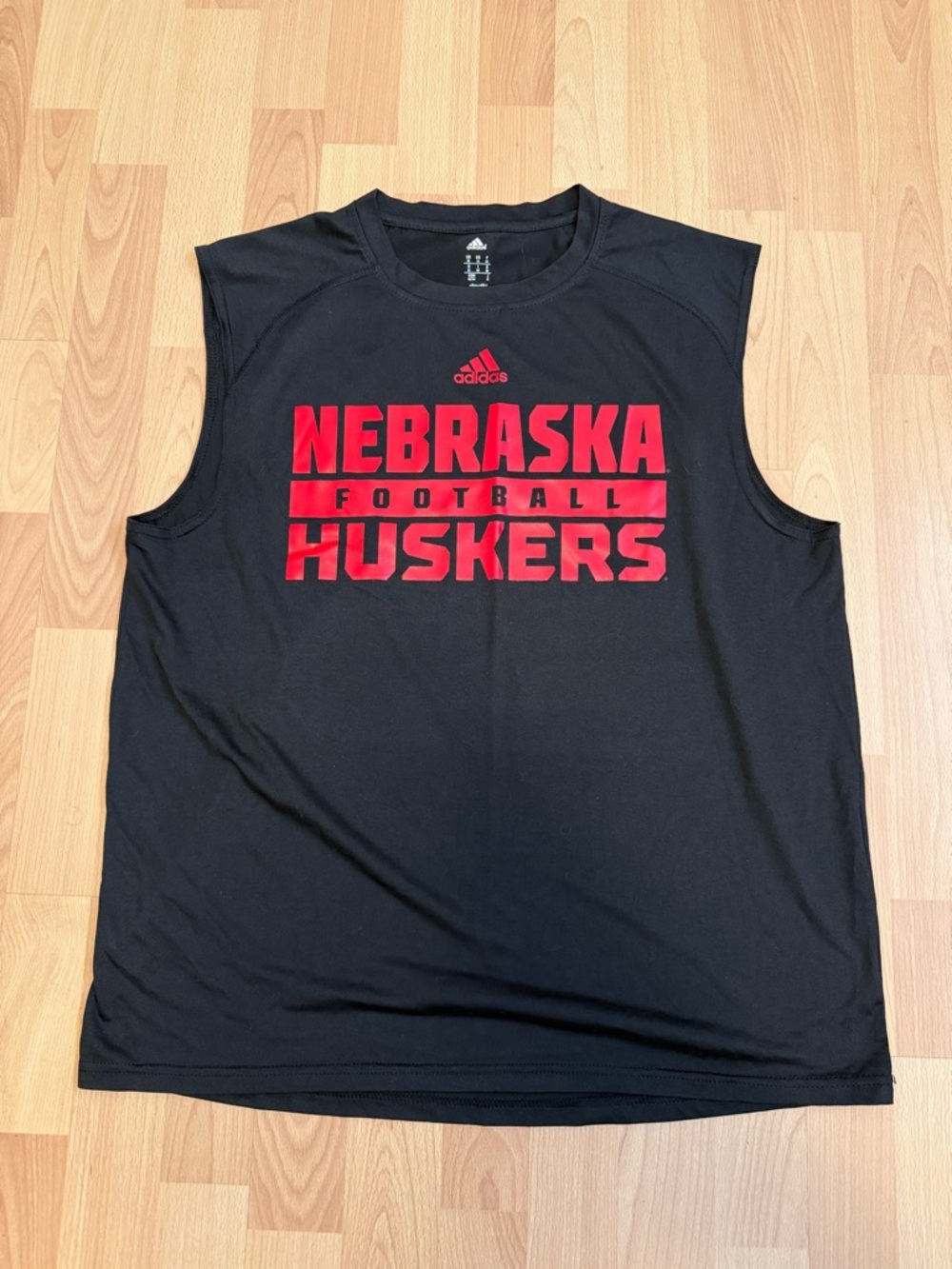 Adidas Nebraska Huskers Football  Sleeveless Shirt Black Medium Muscle Shirt